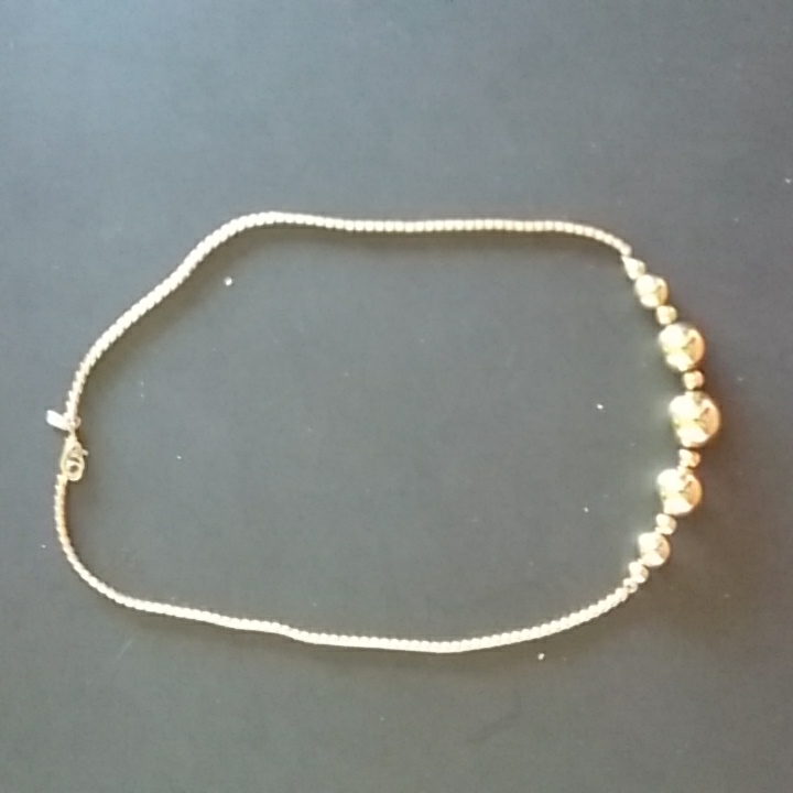Monet Choker Necklace Vtg 8$